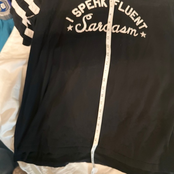 Torrid Graphic Tee “I speak Fluent Sarcasm” Navy - Picture 3 of 4